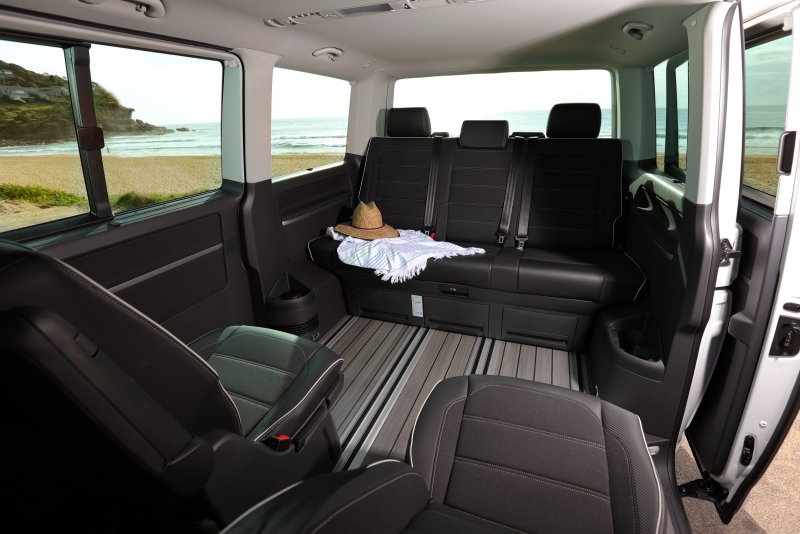 Volkswagen Multivan t6 Black