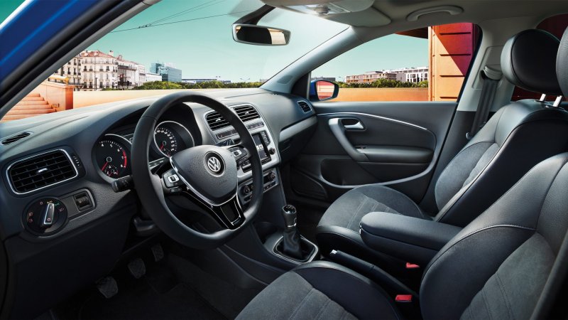 Volkswagen Polo sedan 2017 салон