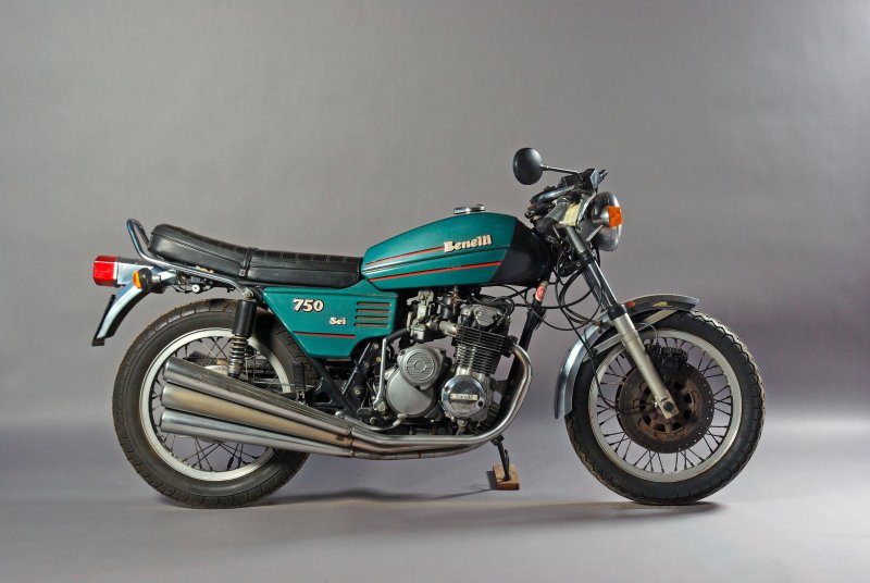 Honda cb750f 1982
