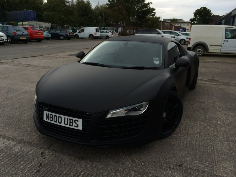Audi r8 Black Matte Snow