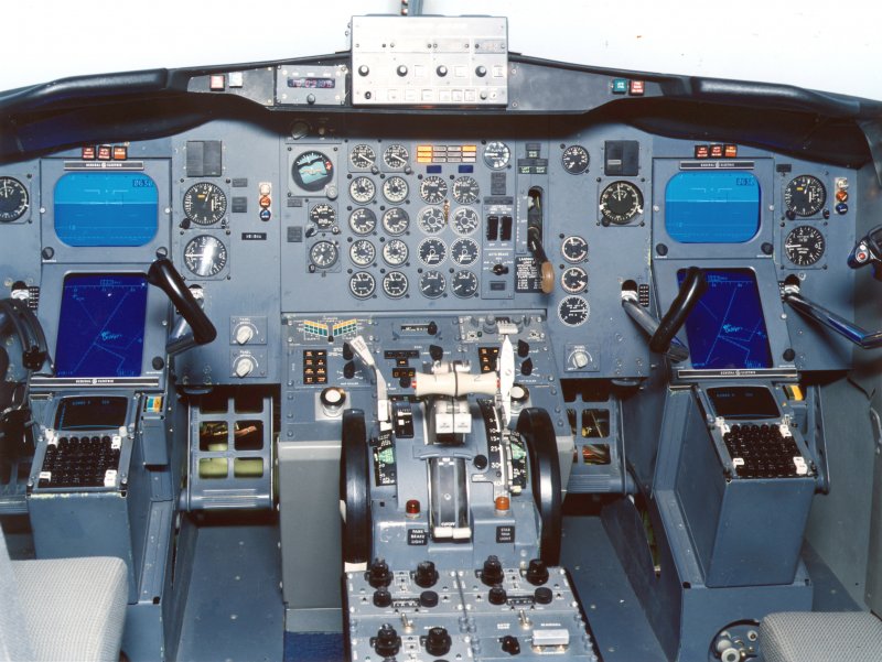 Боинг 737 100 кабина