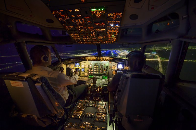 Boeing 737 Classic кабина