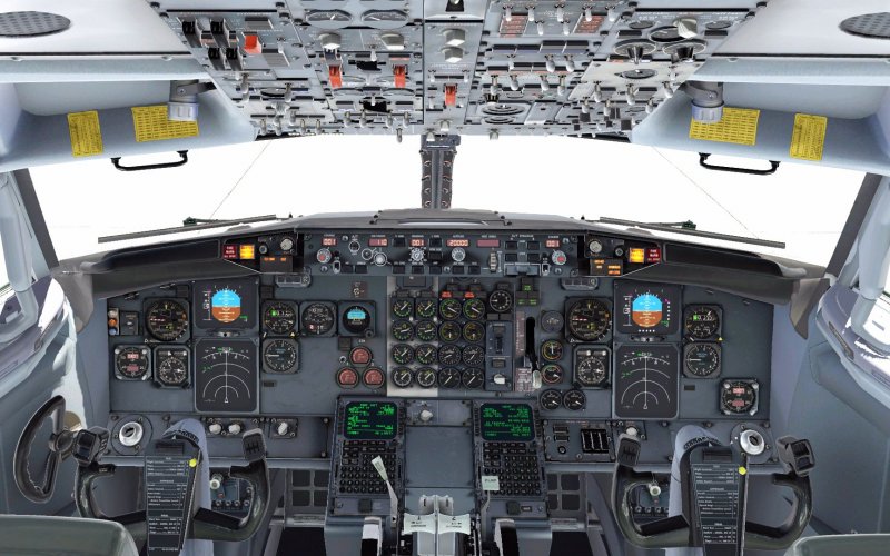 Boeing 737-300 кабина