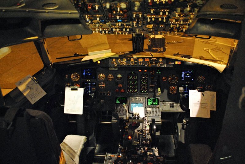 Боинг 737 400 кабина