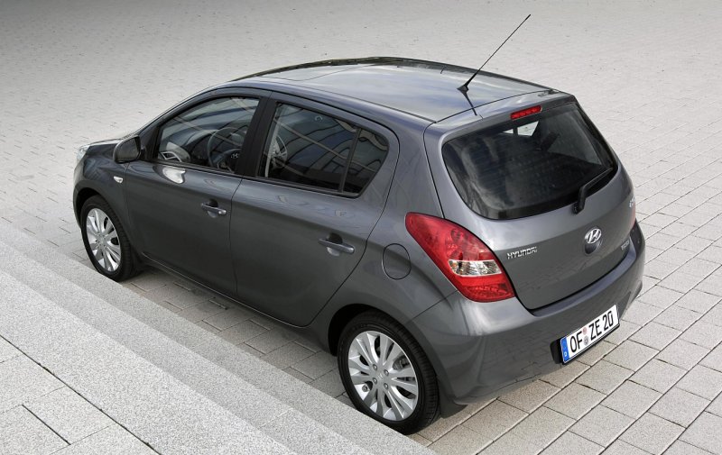 Хендай ай 20 2009
