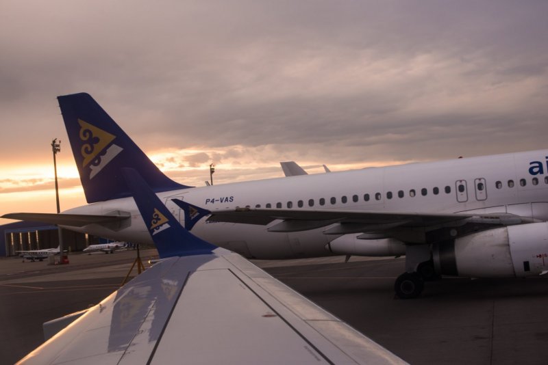 Air Astana е190