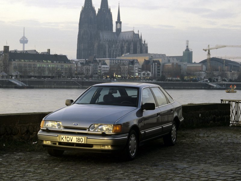 Ford Scorpio 1