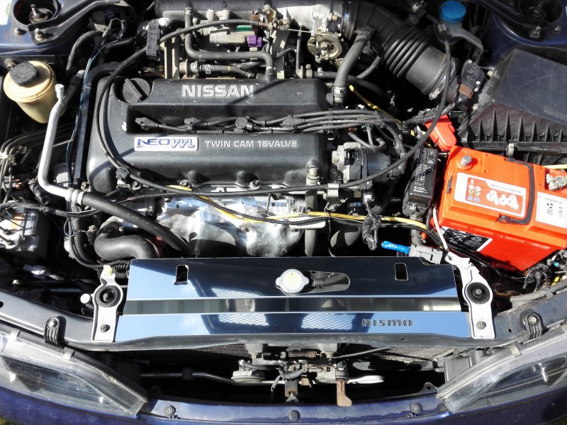 Nissan primera II (p11) под капотом