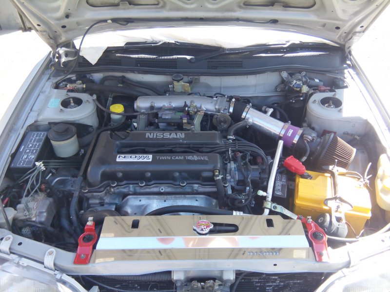 Nissan primera II (p11) под капотом