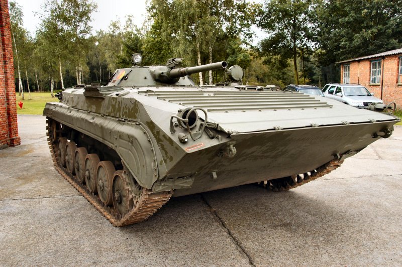 БМП-1 бронетранспортёр