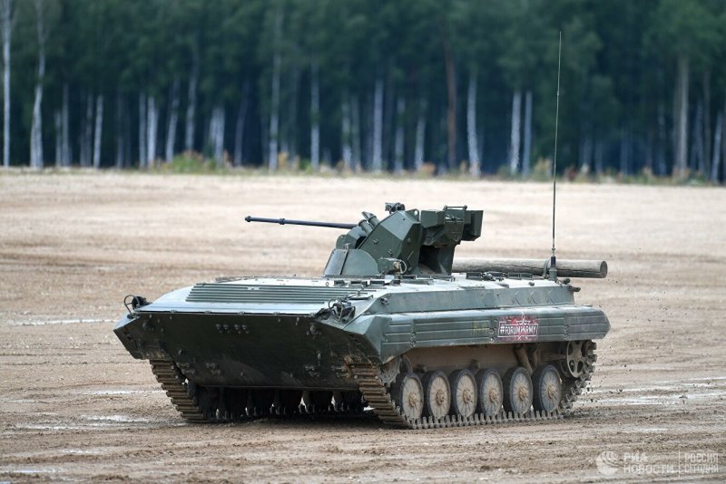 Машина БМП 3