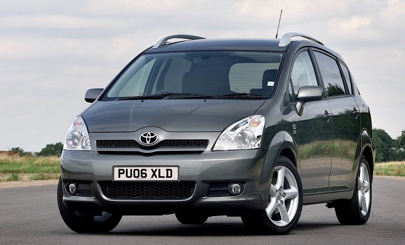Toyota Corolla Verso 2005