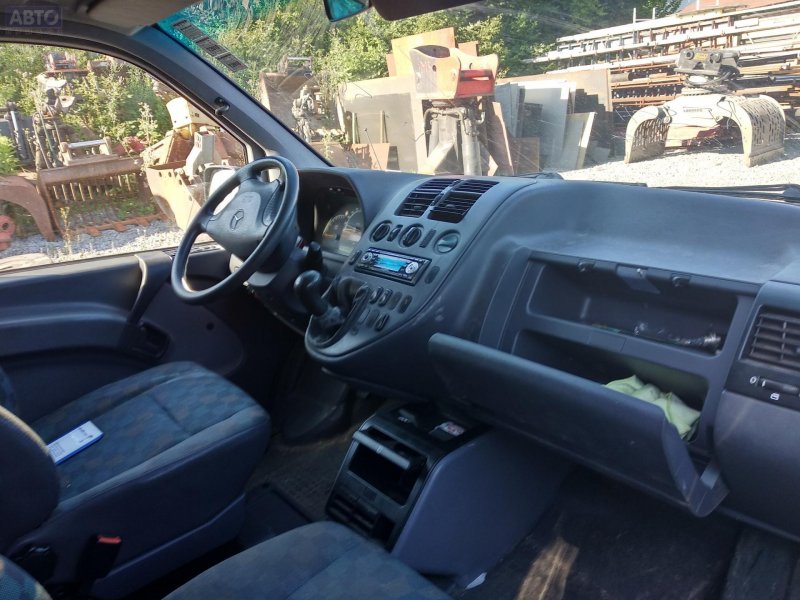 Vito 638 2001 салон