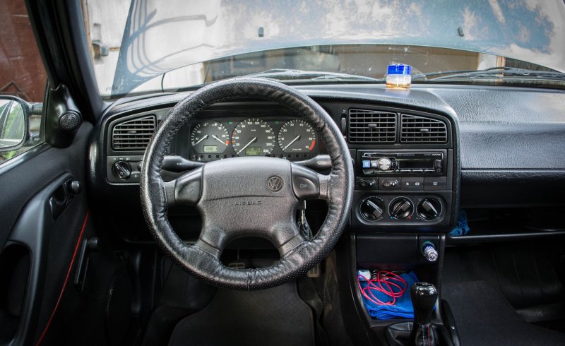 Volkswagen Passat b4 седан салон