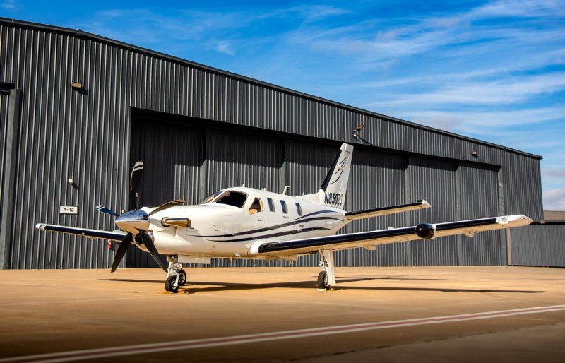 Socata tbm 700 салон