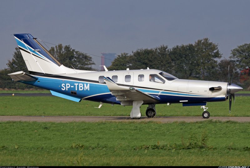 Tbm 700 самолет