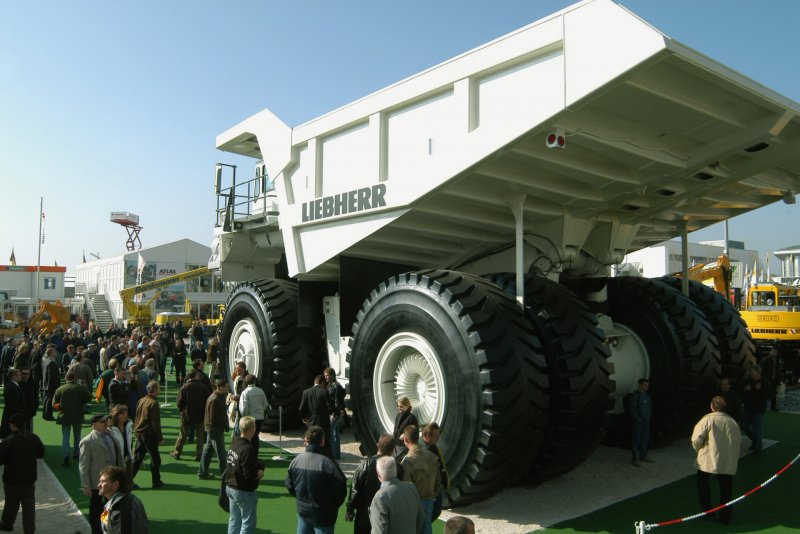 Liebherr t282b