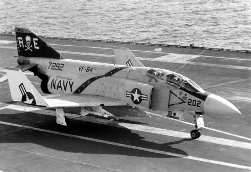 F-4j Phantom II VF-84 Jolly Roger