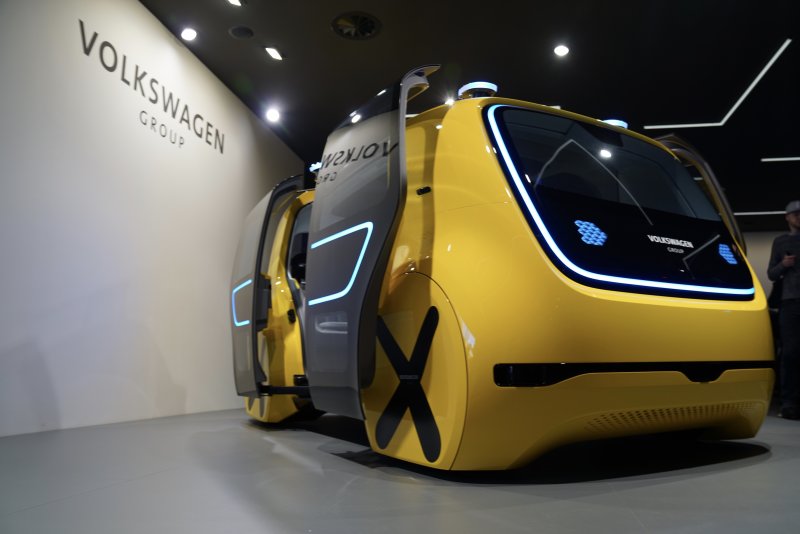 Беспилотный шаттл Volkswagen Sedric