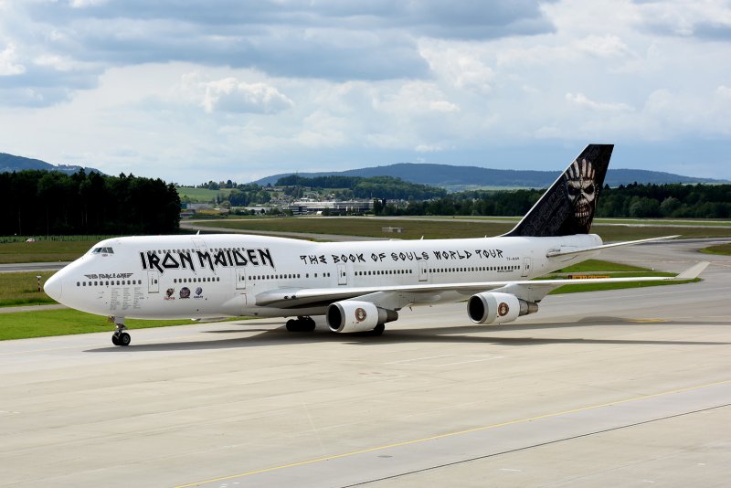 Боинг 747 Айрон мейден