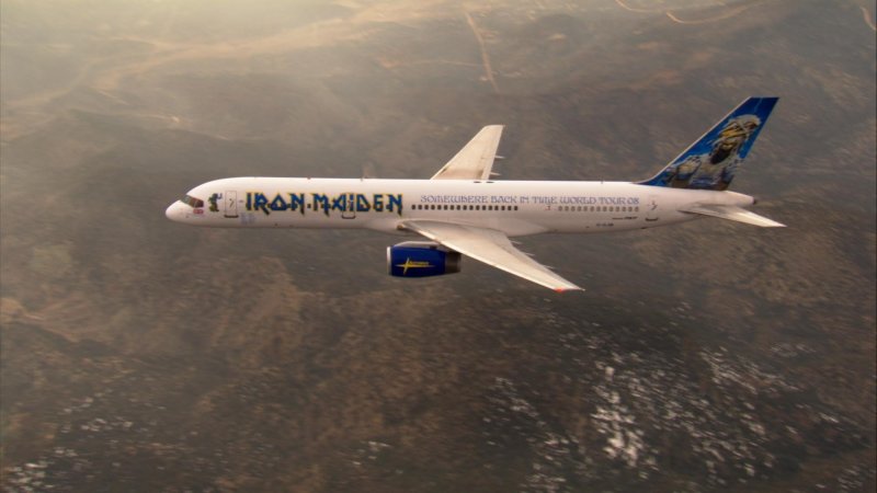 Самолет Iron Maiden