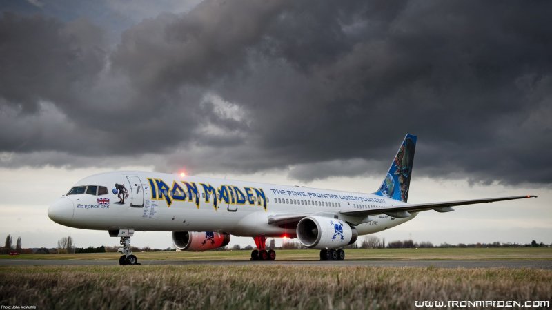 Боинг 747 Айрон мейден