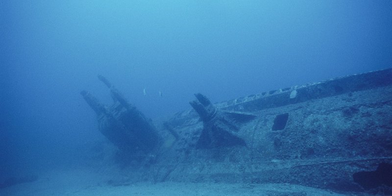 Корабль USS Oriskany на дне