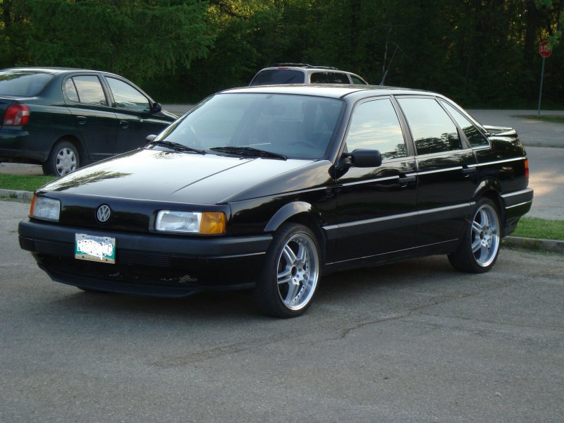 Volkswagen Passat 1992 седан