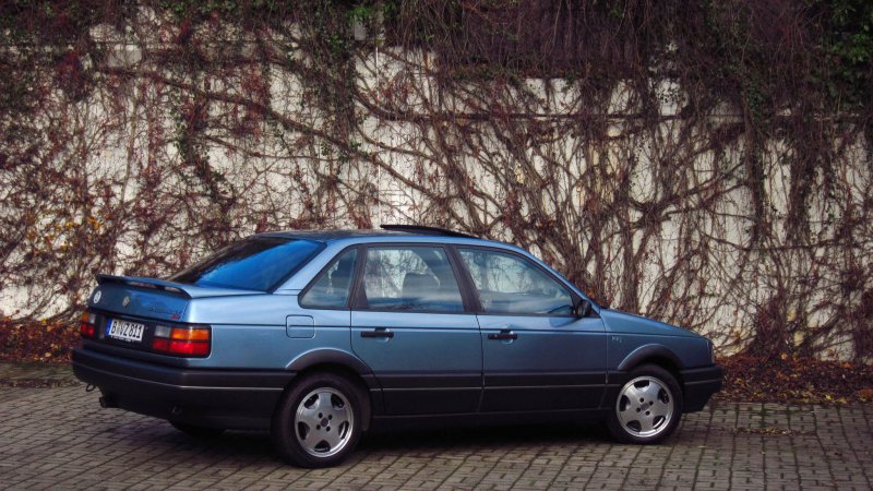 Volkswagen Passat b3 седан
