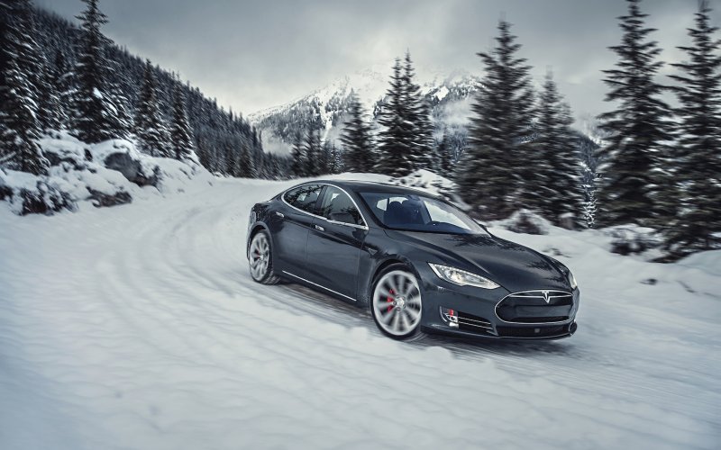 Машины Tesla model x зима