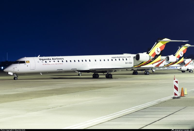 Canadair CRJ 900