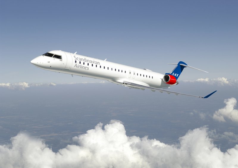 Bombardier CRJ 900 салон
