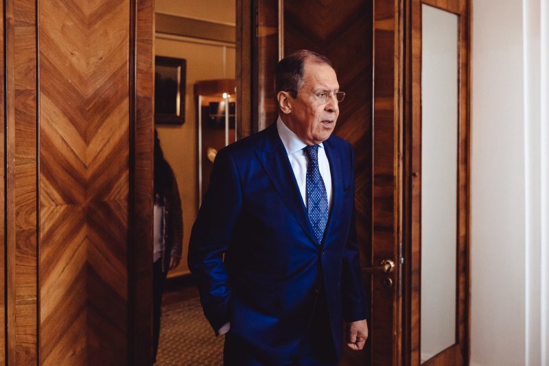 Лавров течение