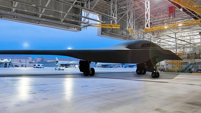 МС-21 стюардесса
