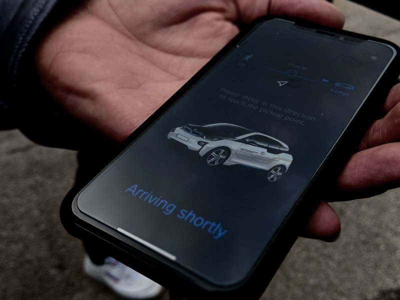 Смартфон от BMW