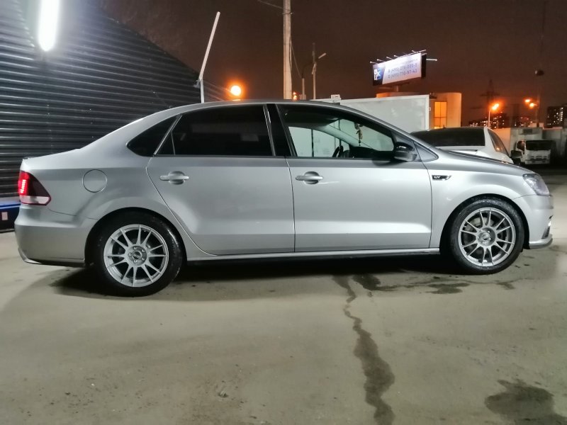 VW Polo 205 50 r16