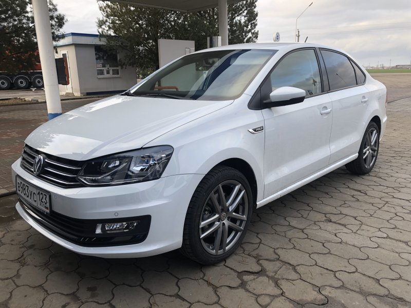 VW Polo sedan 2018