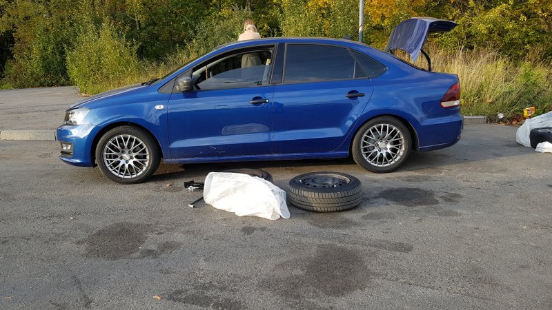 Volkswagen Polo sedan диски r16