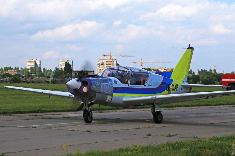 Самолет Дельфин пассажирский