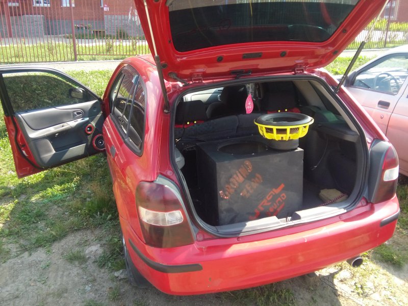 Mazda 323f автозвук