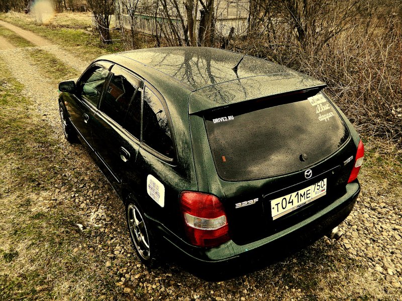 Mazda 323f bg Japan