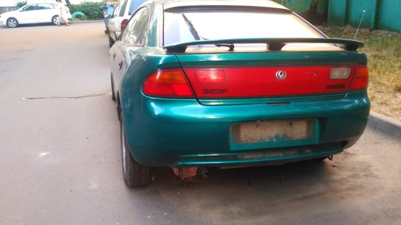 Mazda 323 5 ba купе дефлектор крышки багажника