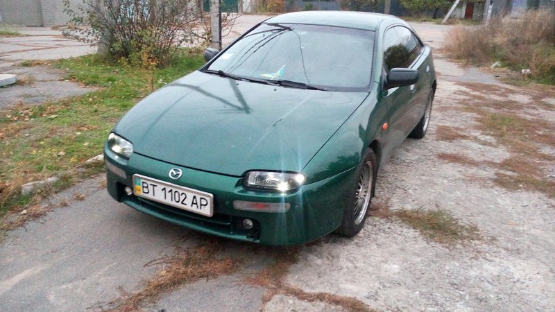 Mazda 323 f в Севастополе