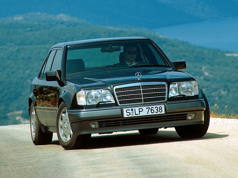Мерседес Бенц w124