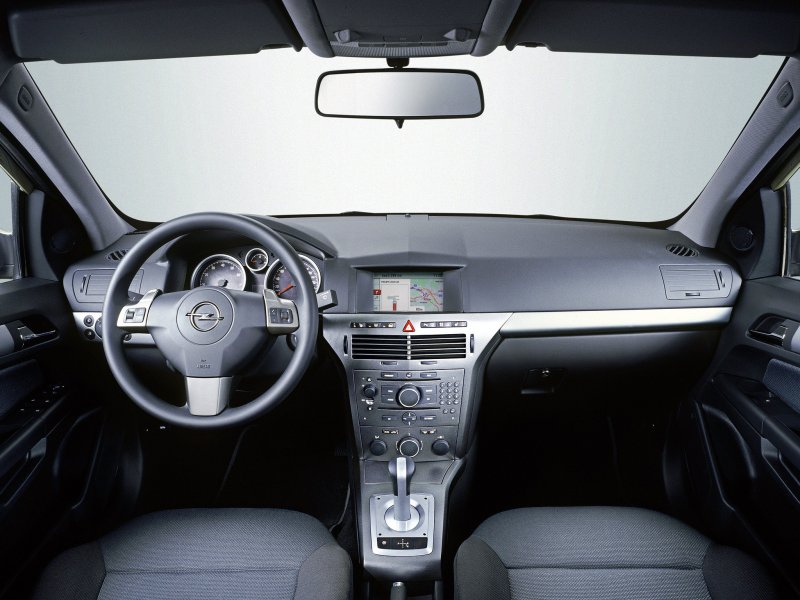Opel Astra 2007 хэтчбек салон