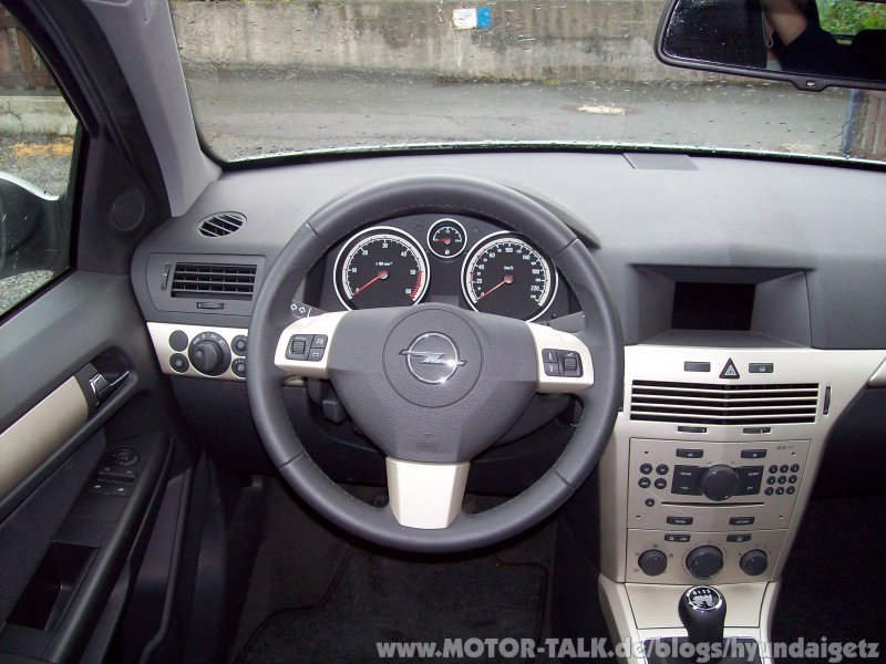 Opel Astra h 2007 панель
