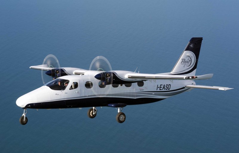 Tecnam p2012 traveller