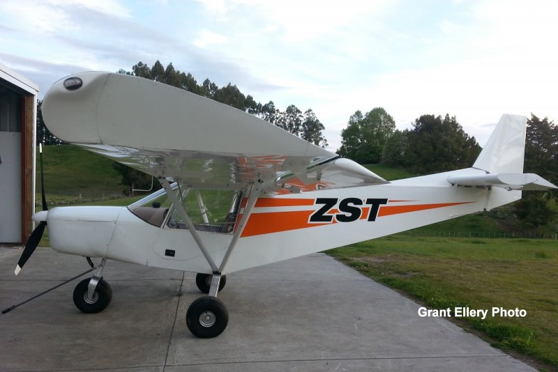 Zenith ch701 folded Wings