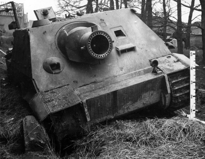 БТ-7 экранированный дополнительными листами брони