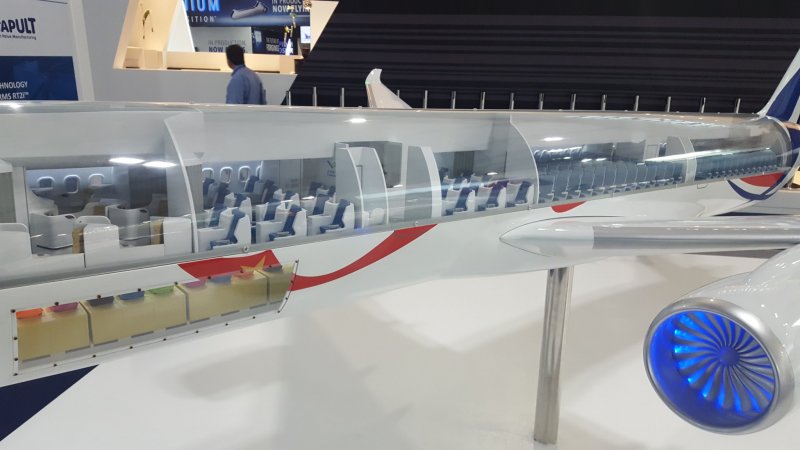 Comac c929 салон